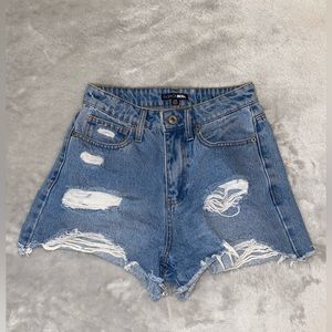 FashionNova denim shorts size 1/25
